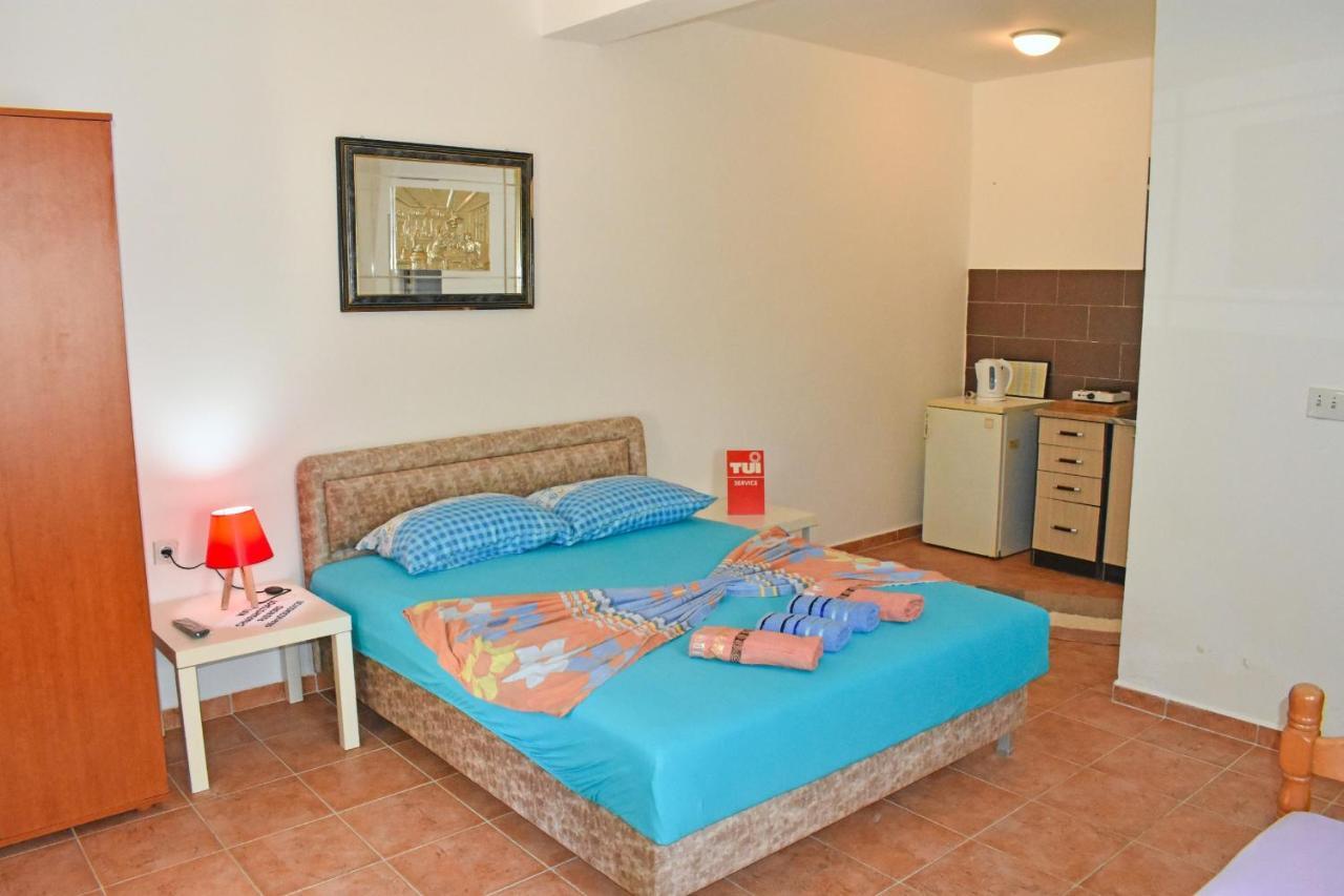 Riverside Apartments Chiara Ulcinj Exterior foto