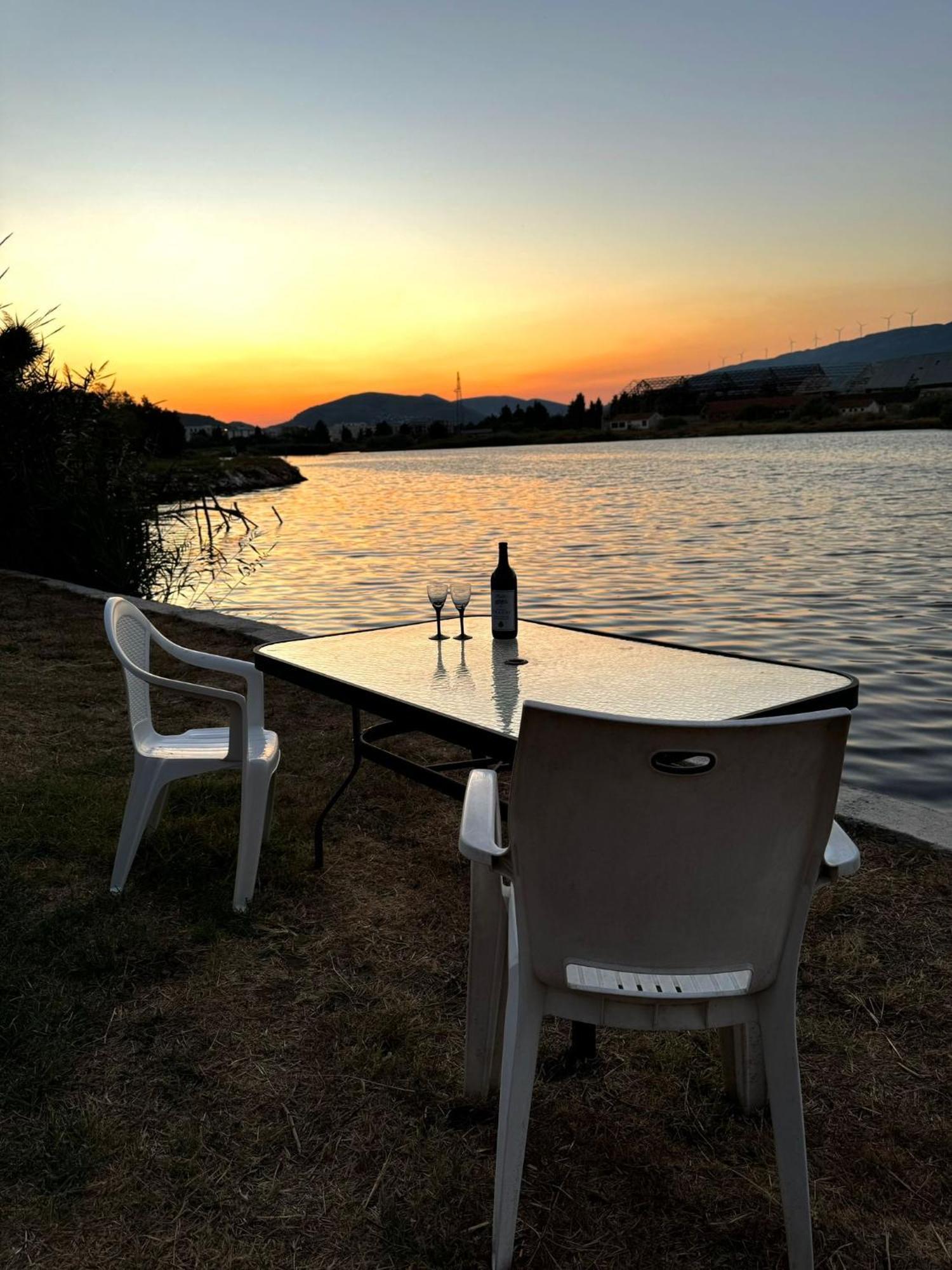 Riverside Apartments Chiara Ulcinj Exterior foto